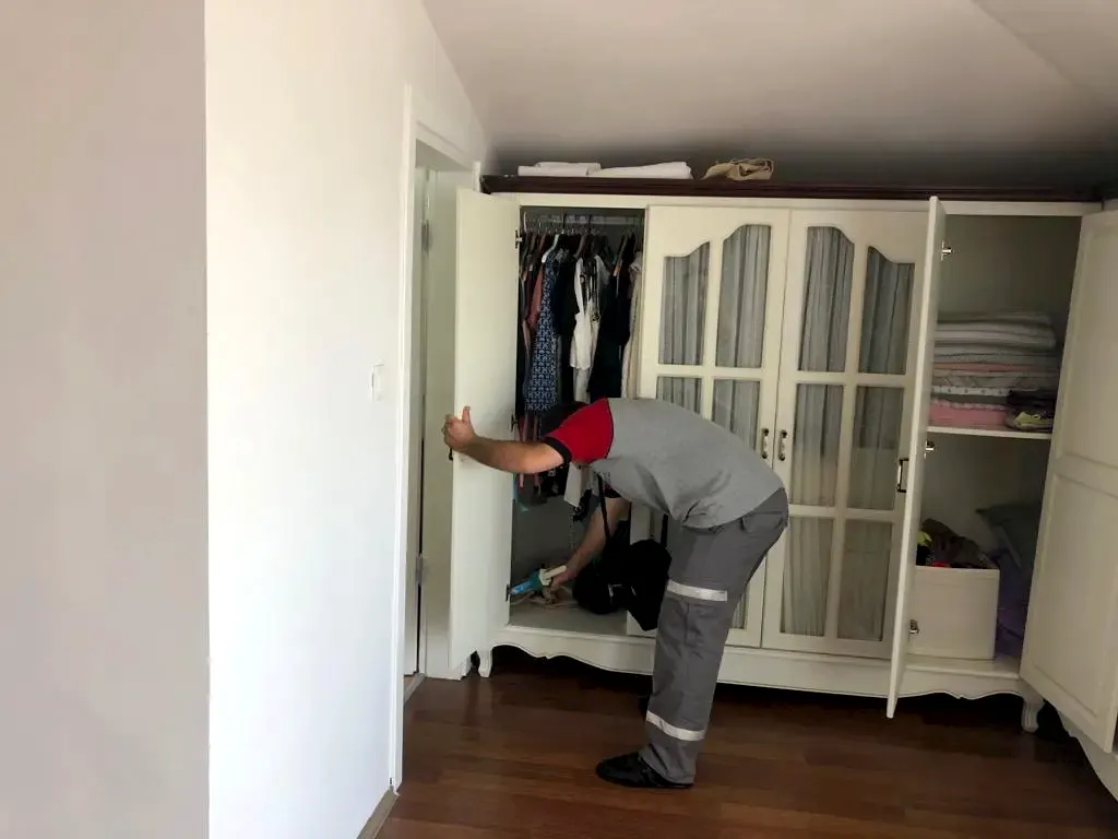 ev-ilaclama-galeri-17